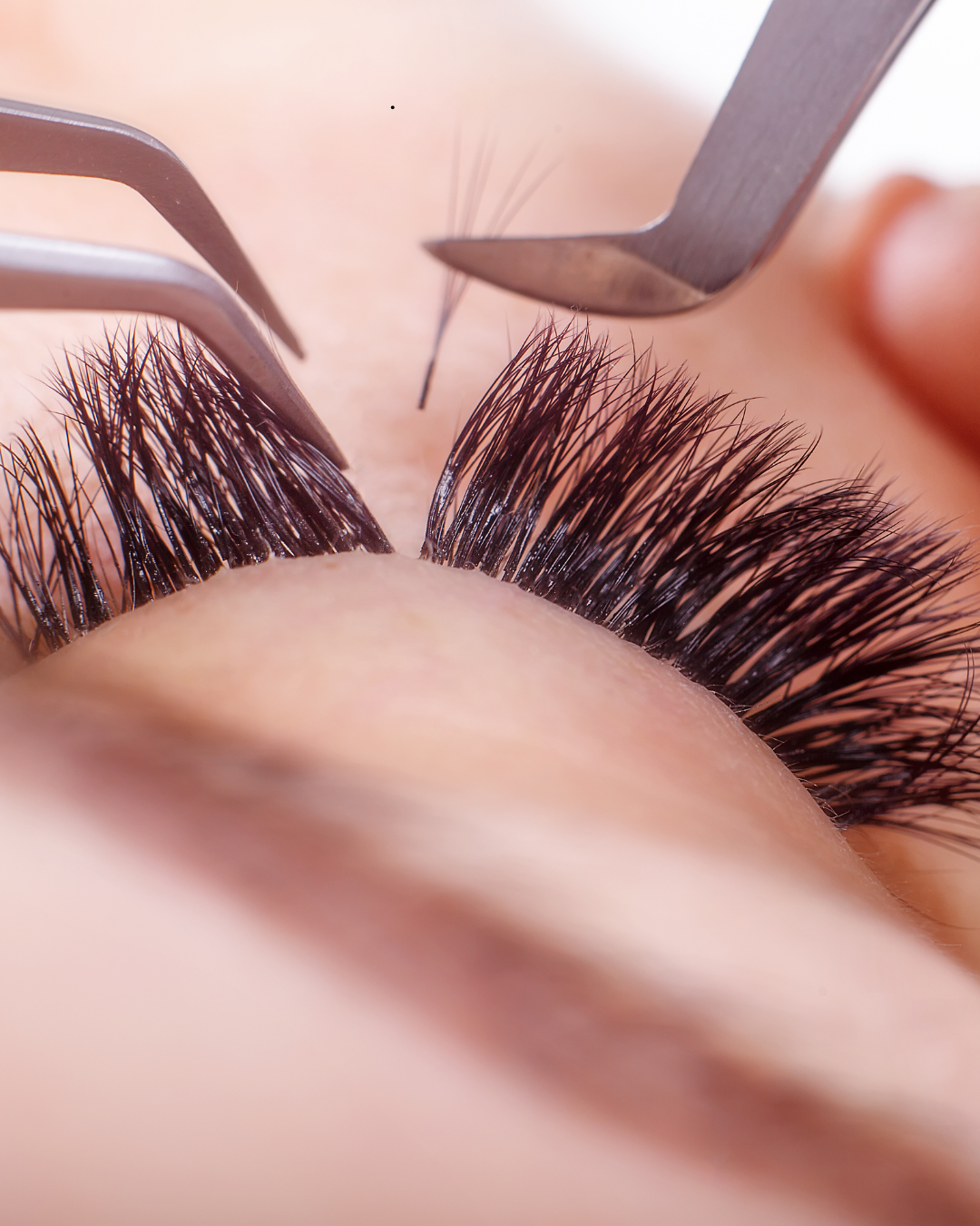 Extension lashes near me