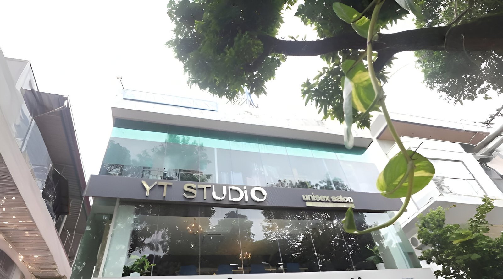 Yt unisex salon in Dehradun 