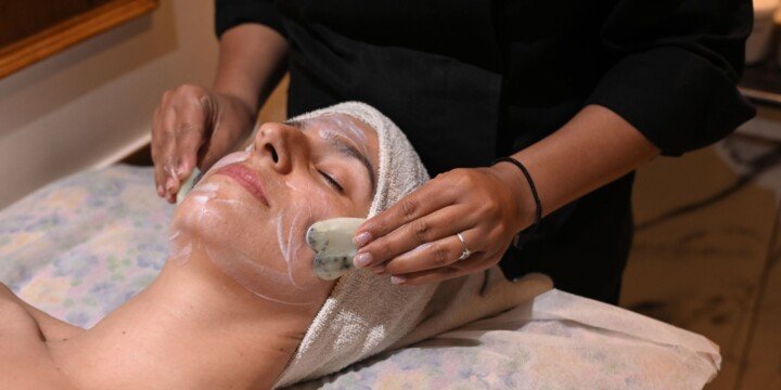 best faical salon in dehradun